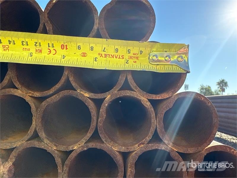 Quantity of (61) 1 7/8 od 21' Drugi deli