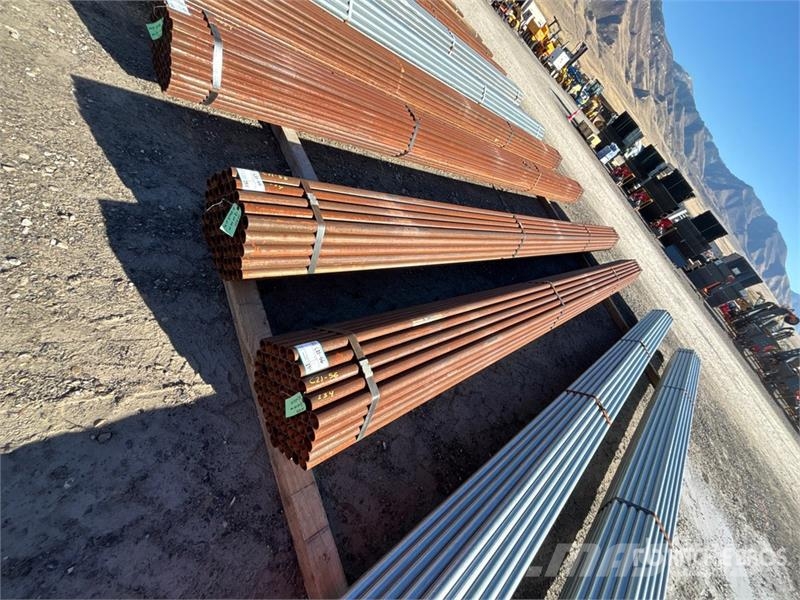  Quantity of (61) 1 7/8 od 252 in Pipe Vintsid, telfrid ja materjaliliftid