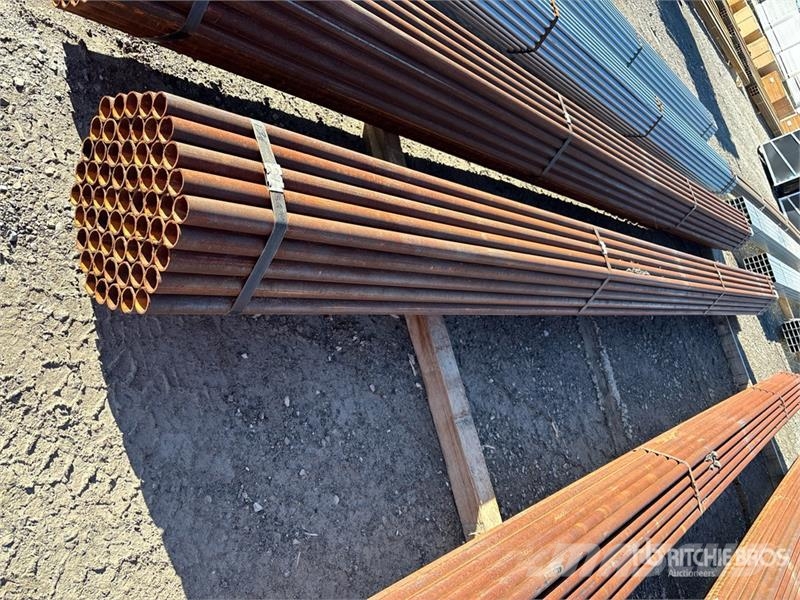  Quantity of (61) 1 7/8 od 252 in Pipe Vintsid, telfrid ja materjaliliftid