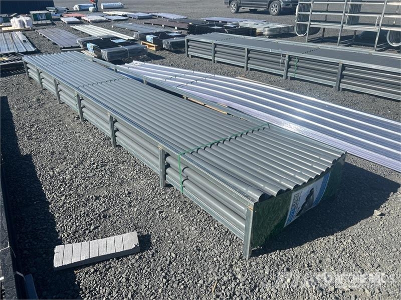 Quantity of (68) 2 in x 19 ft 8 in Grey UPVC Rigid Verricelli, paranchi e sollevatori per materiali