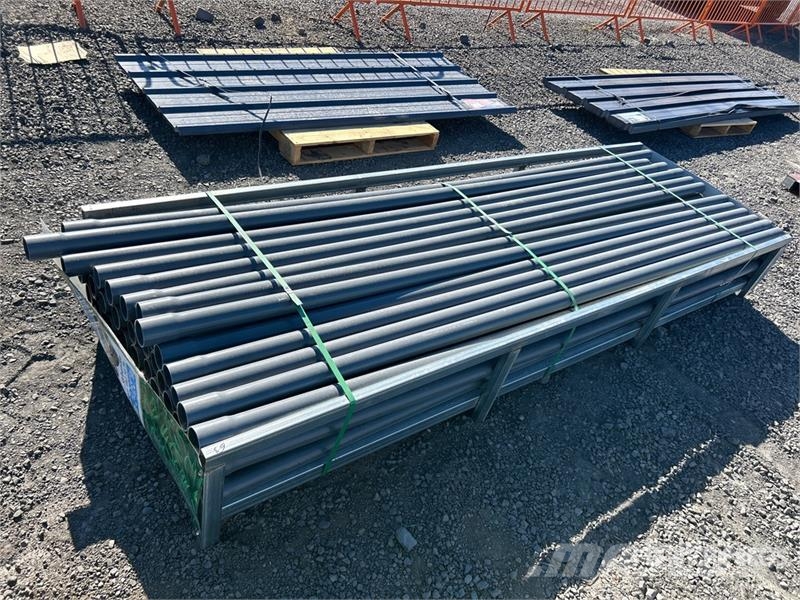 Quantity of (68) 2 in x 9 ft 10 inch Grey UPVC Rig Verricelli, paranchi e sollevatori per materiali