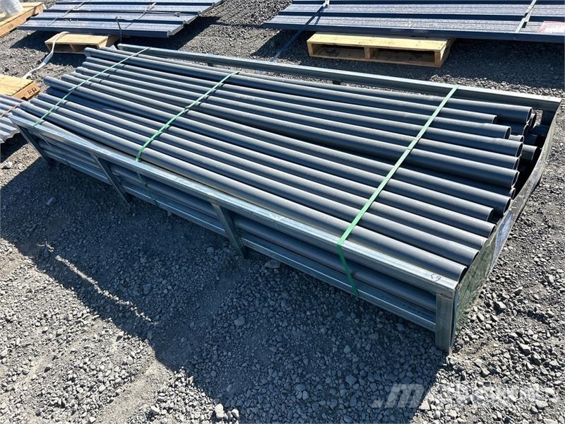 Quantity of (68) 2 in x 9 ft 10 inch Grey UPVC Rig Verricelli, paranchi e sollevatori per materiali