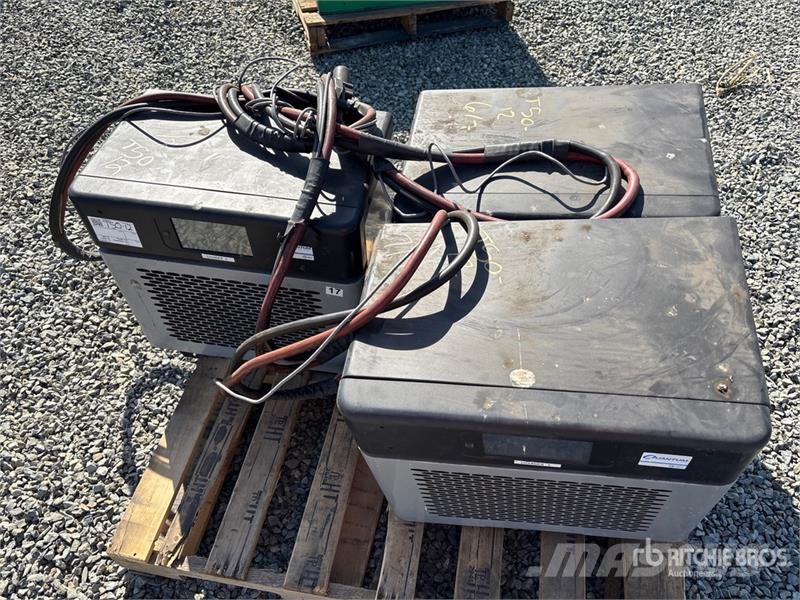Quantity of (7) ACT Quantum Charger Battery Charge Laadijad
