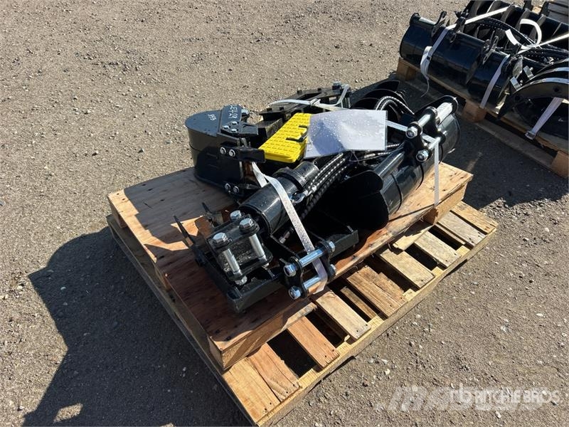 Quantity of (7) AGT 12EX-SET7 Mini Excavator Atta 其他组件
