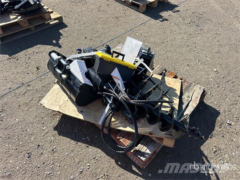 Quantity of (7) AGT 12EX-SET7 Mini Excavator Atta Outros componentes