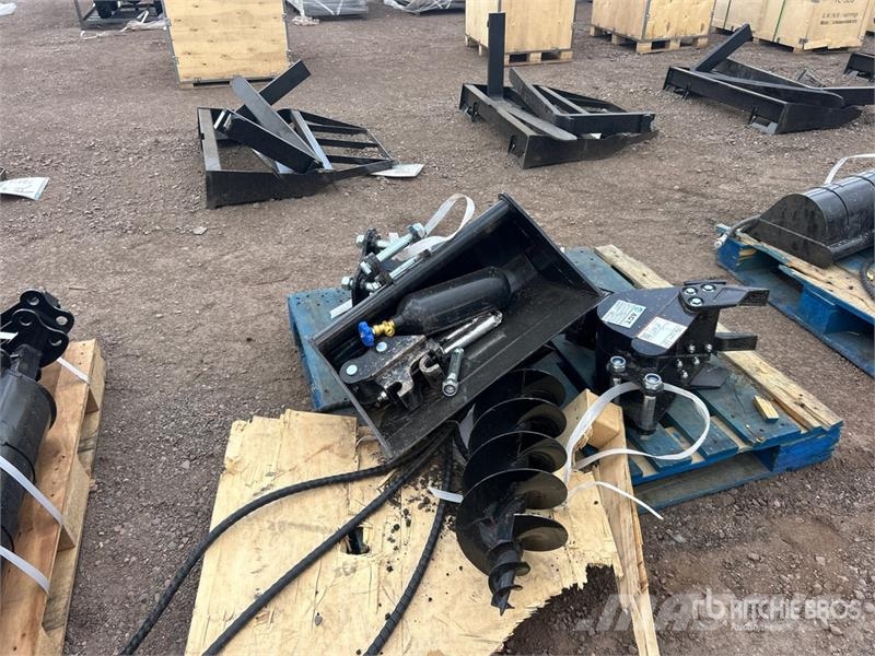 Quantity of (7) AGT 12EX-SET7 Mini Excavator Atta 其他组件