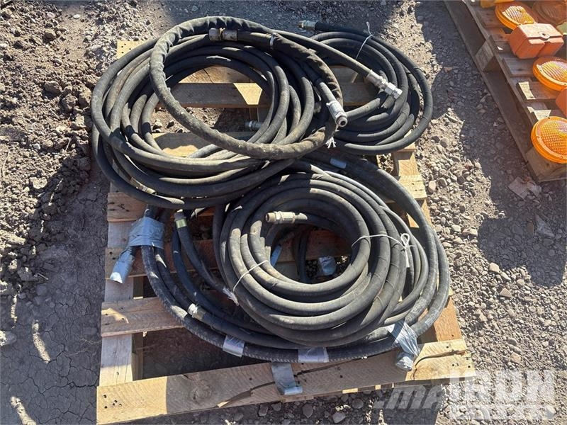 Quantity of (7) Hydraulic Hose Outros componentes
