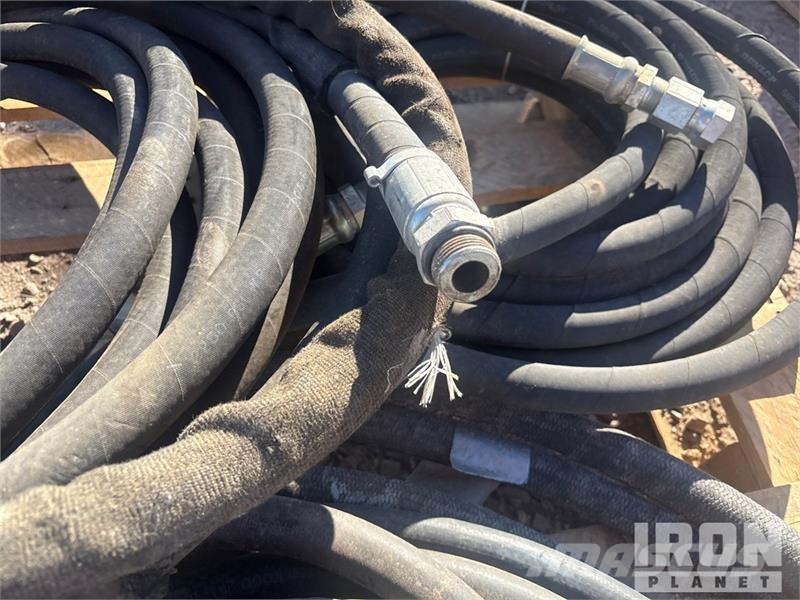 Quantity of (7) Hydraulic Hose Outros componentes