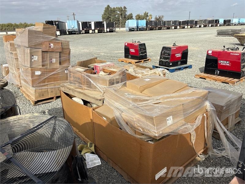 Quantity of (7) Pallets of Agriculture Tractor Par Andet tilbehør
