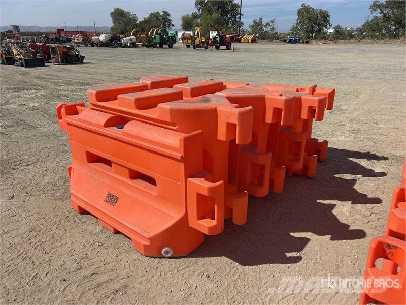 Quantity of (7) Water Barrier Outros componentes