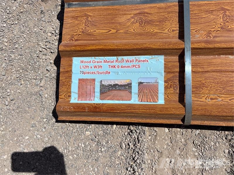 Quantity of (70) 12 ft x 3 ft Wood Grain Metal Roo Seilwinden, Bauaufzüge und Lastenaufzüge