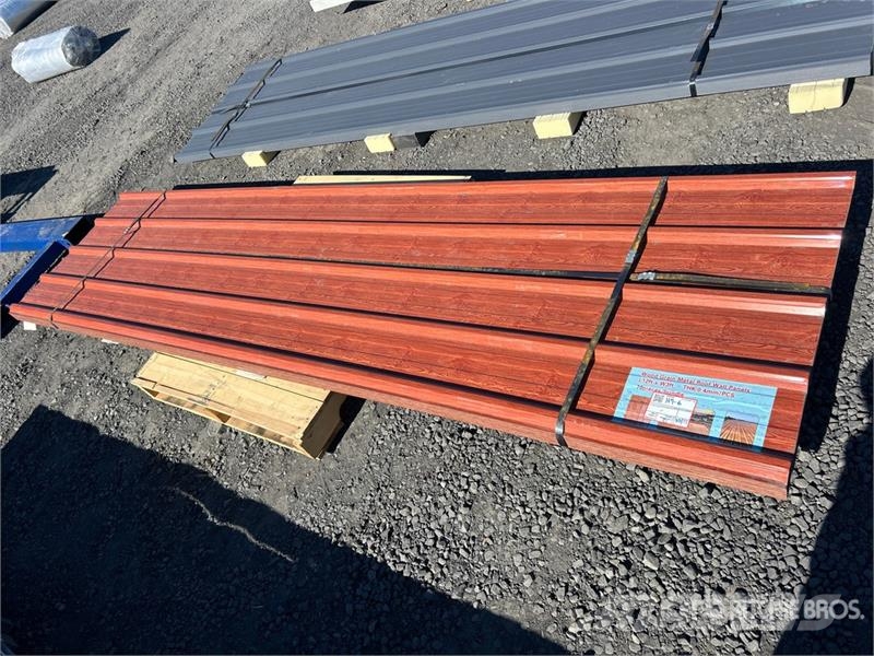  Quantity of (70) 12 ft x 3 ft Wood Grain Metal Roo المصاعد والرافعات المادية
