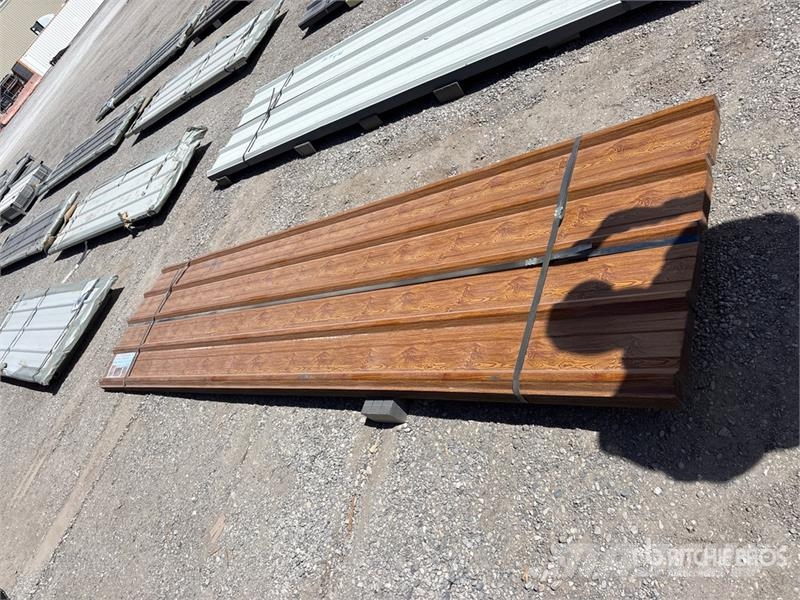 Quantity of (70) 12 ft x 3 ft Wood Grain Metal Roo Seilwinden, Bauaufzüge und Lastenaufzüge