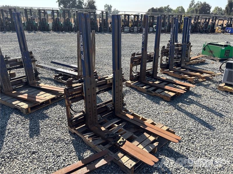  Quantity of (8) 42 in Lift Truck Forks Forks