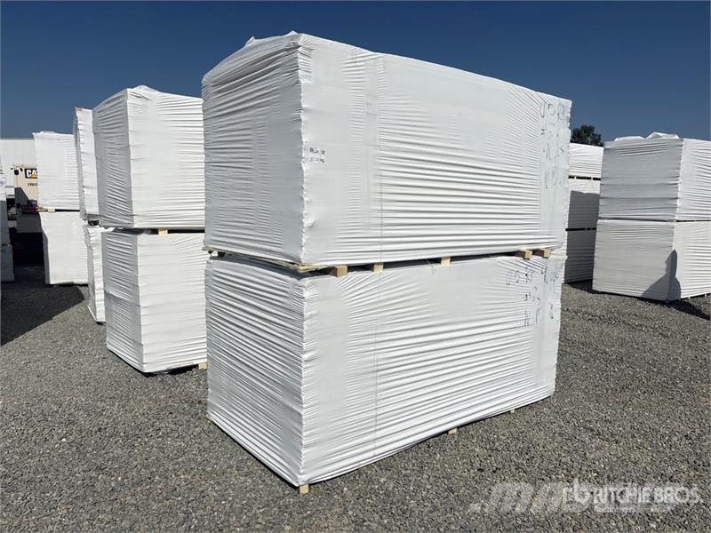 Quantity of (8) 96 in x 48 in Polyiso Insulation Vitle, dvigala in gradbeni dvižni sistemi