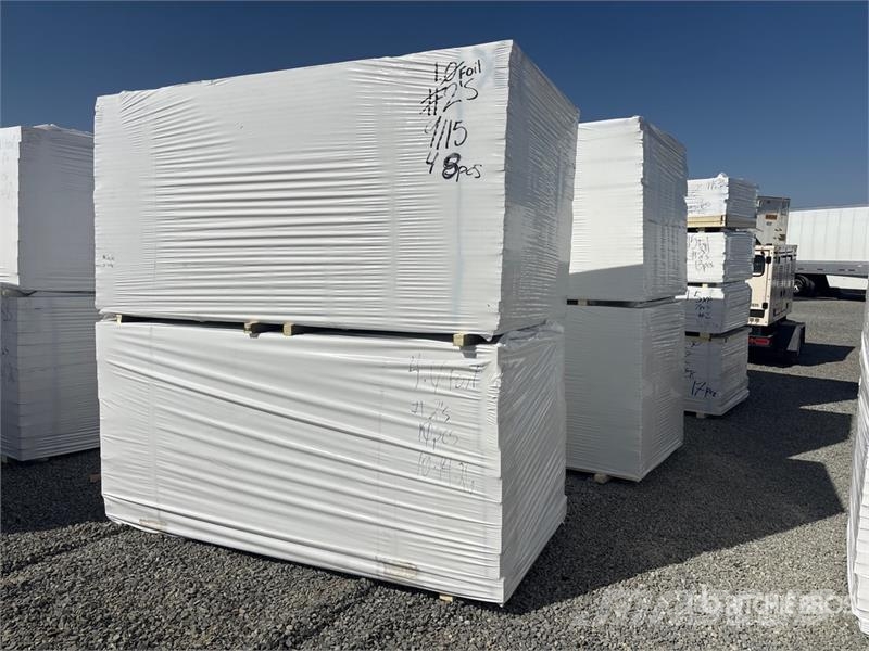  Quantity of (8) 96 in x 48 in Polyiso Insulation 吊車起重機、絞車吊貨機和物料升降機