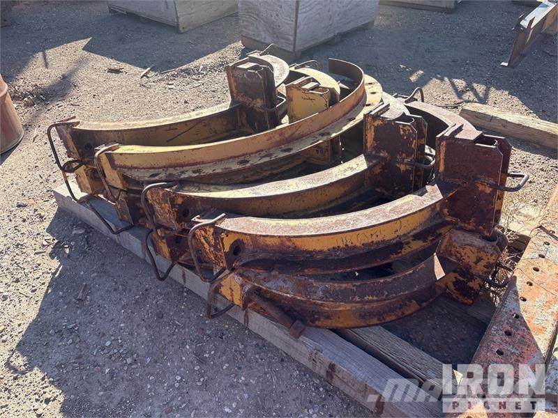 Quantity of (8) EFFCO Friction Collar Concrete For Zubehör