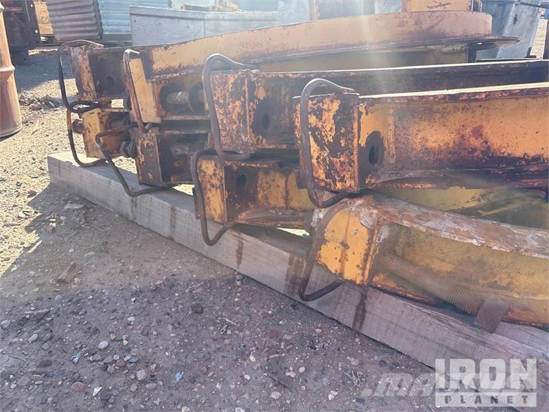 Quantity of (8) EFFCO Friction Collar Concrete For Zubehör