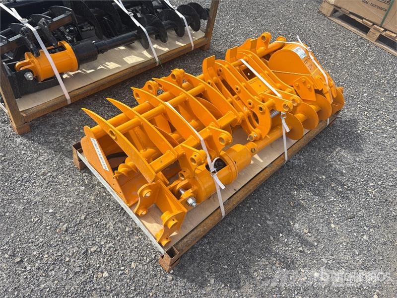 Quantity of (8) GIYI Cat 301 GYA-8 Mini Excavator Altri componenti