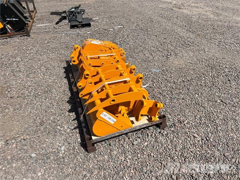 Quantity of (8) GIYI Cat 301 GYA-8 Mini Excavator Компоненты строительной техники