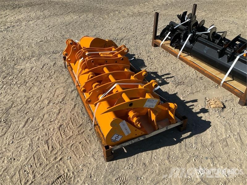  Quantity of (8)  GIYI Cat 301 GYA-8 Mini Excavator 其他组件