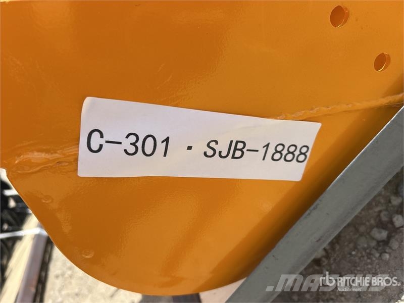 Quantity of (8) GIYI Cat 301 GYA-8 Miscellaneous Other components