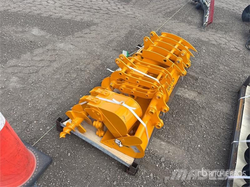  Quantity of (8)  GIYI Excavator Attachments (Unuse مكونات أخرى