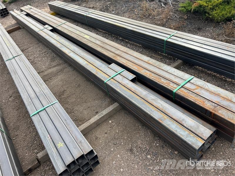 Quantity of (8) Kit Containers STEEL Pipe Zavlažovací systémy