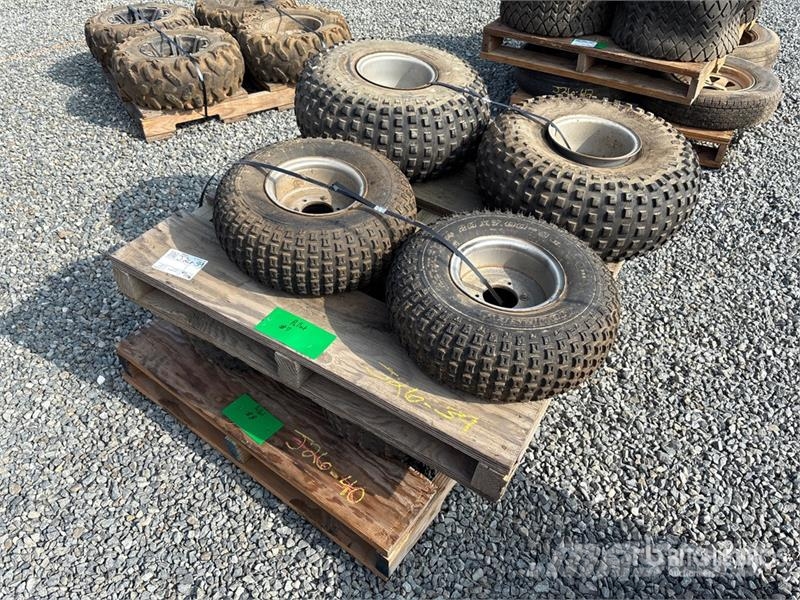  Quantity of (8) Mixed Tires الإطارات والعجلات والحافات