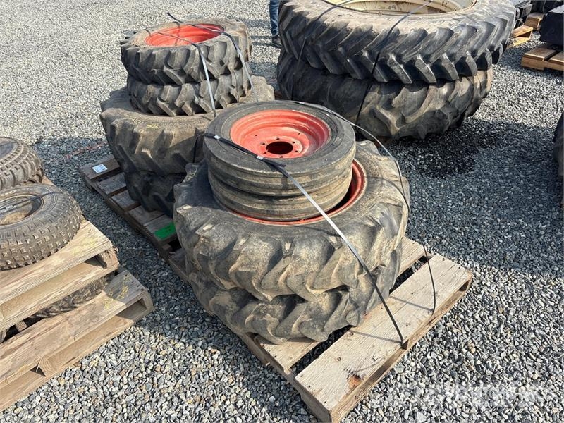  Quantity of (8) Mixed Tires الإطارات والعجلات والحافات