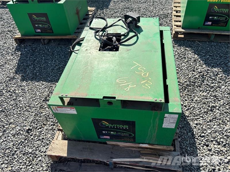  Quantity of (8) Navitas Systems Starlifter Battery مكونات أخرى