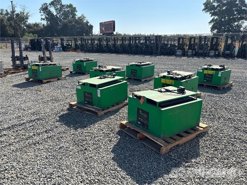  Quantity of (8) Navitas Systems Starlifter Battery مكونات أخرى