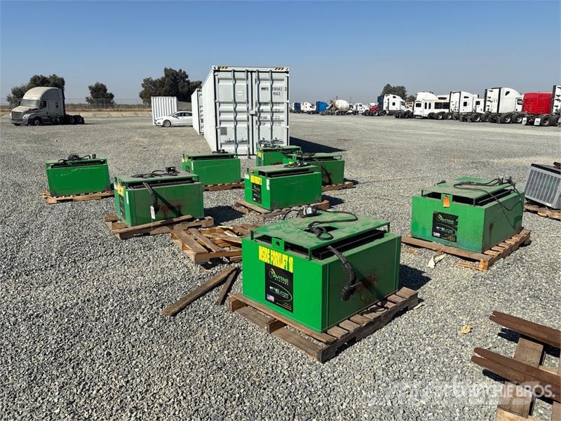  Quantity of (8) Navitas Systems Starlifter Battery مكونات أخرى