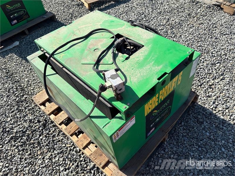  Quantity of (8) Navitas Systems Starlifter Battery مكونات أخرى