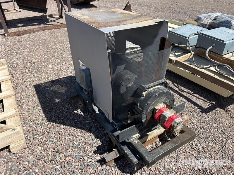 Quantity of (8) Pallets of Power Pack Unit Diger kamyonlar
