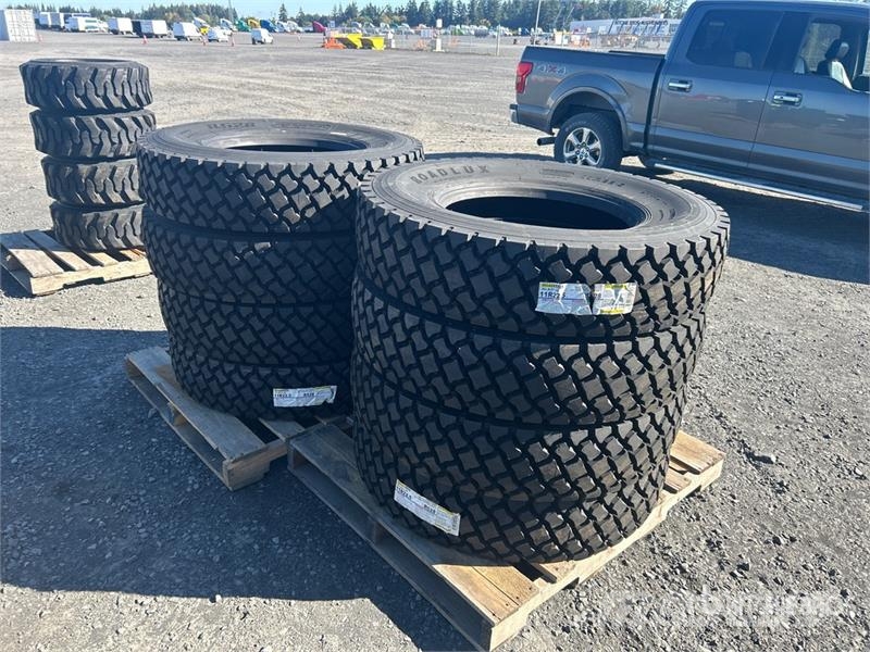  Quantity of (8) Roadlux 11R22.5 Tires (Unused) الإطارات والعجلات والحافات