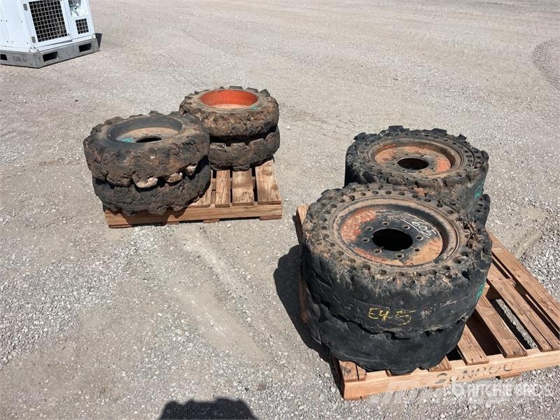 Quantity of (8) Tires Tyres, wheels and rims