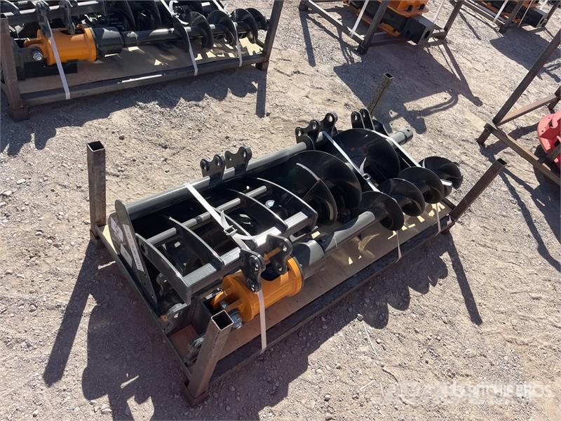 Quantity of (8) VICSEC VCA-8 Excavator Attachment Egyéb alkatrészek