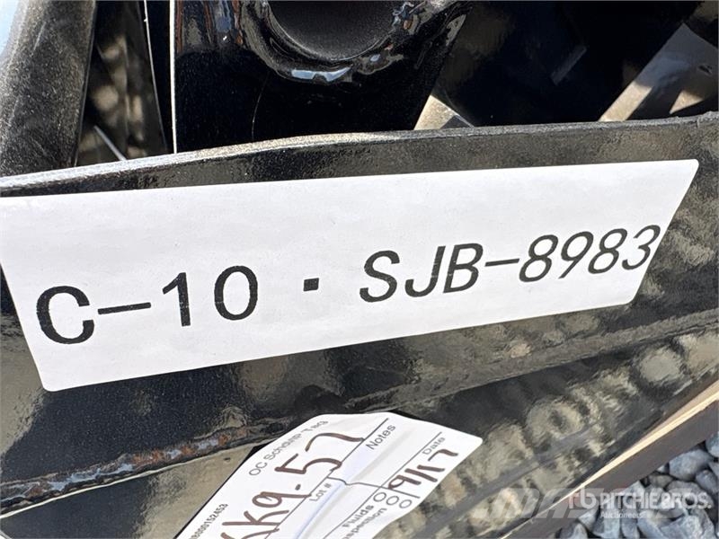 Quantity of (8) VICSEC VCA-8 Mini Excavator Attac Інше обладнання