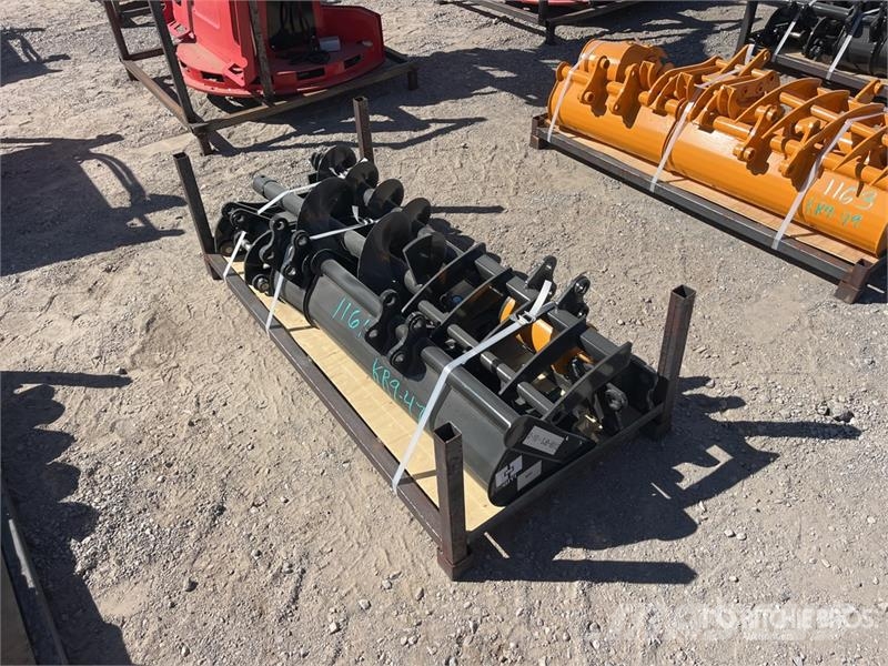Quantity of (8) VICSEC VCA-8 Excavator Attachment Egyéb alkatrészek