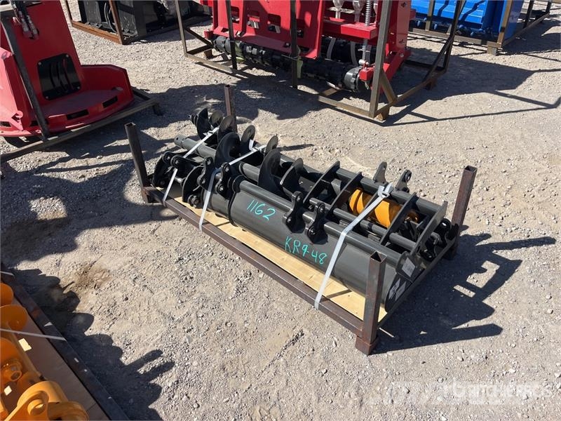 Quantity of (8) VICSEC VCA-8 Excavator Attachment Egyéb alkatrészek