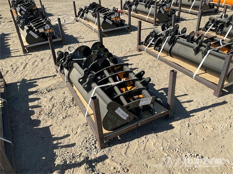 Quantity of (8) VICSEC VCA-8 Mini Excavator Attac 其他组件