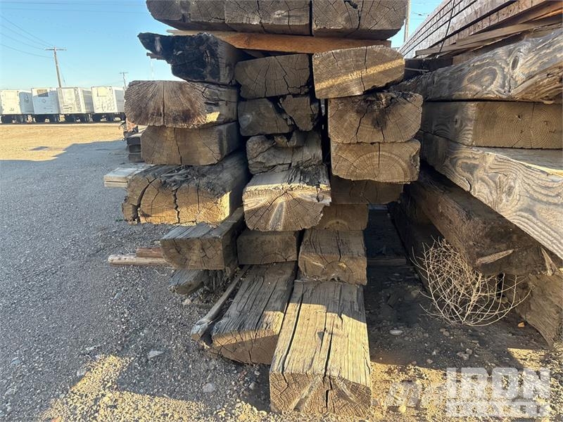  Quantity of (800) MISC Misc Timbers Подъемно-транспортное оборудование и грузовые лифты