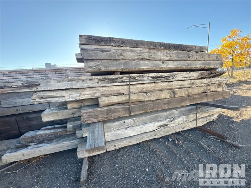  Quantity of (800) MISC Misc Timbers Подъемно-транспортное оборудование и грузовые лифты