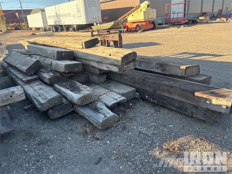  Quantity of (800) MISC Misc Timbers Подъемно-транспортное оборудование и грузовые лифты