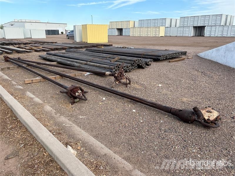 Quantity of (81) Joints 4 1/2 in OD Drill Pipe, 20 Andet tilbehør