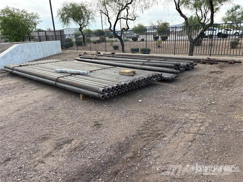 Quantity of (81) Jts 4 1/2 OD Drill Pipe, 20 ft Le Drugi deli
