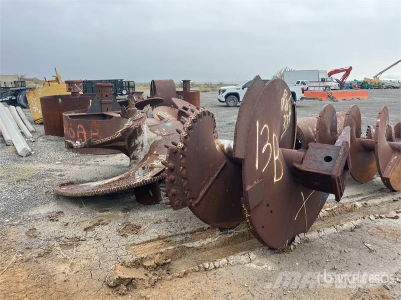 Quantity of 84 In. Rock Auger, 108 In. Dirt Auger 오일&가스 드릴