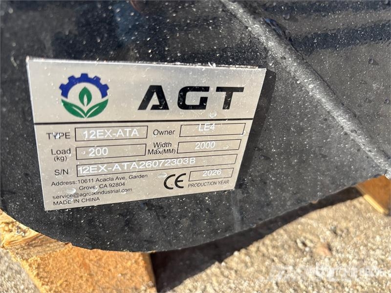 Quantity of (9) AGT 12EX-ATA Mini Excavator Attac 其他组件