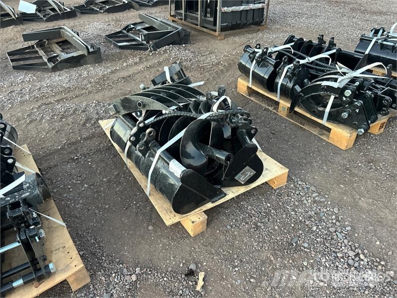 Quantity of (9) AGT 12EX-ATA Mini Excavator Attac 기타 부품